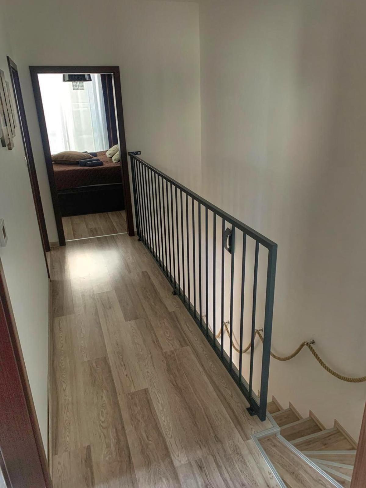 Апартаменти Modern 2 Bed House Near Bratislava With Parking Rovinka Екстер'єр фото